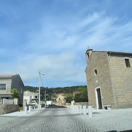 Superbe Rez-de-jardin De Macchia 2, Proche Des Plages De Santa Giulia * Porto-Vecchio (Corsica)