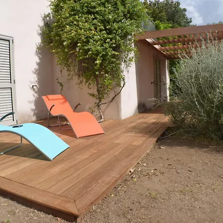 Apartment Superbe Rez-de-jardin De Macchia 2, Proche Des Plages De Santa Giulia *